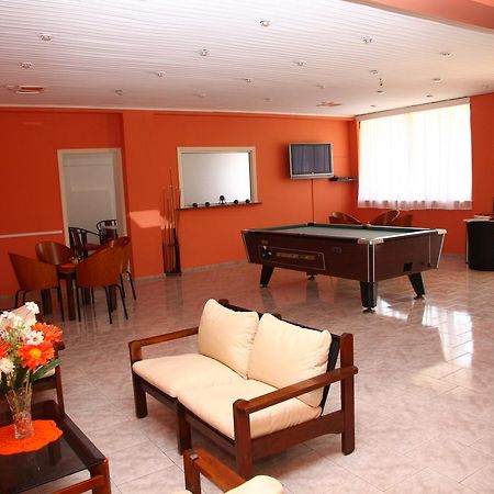 Triton Garden Hotel Mália Kültér fotó