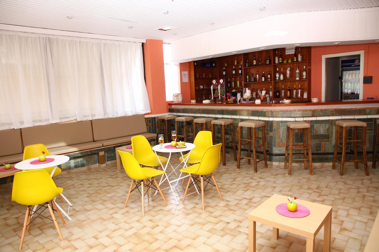 Triton Garden Hotel Mália Kültér fotó