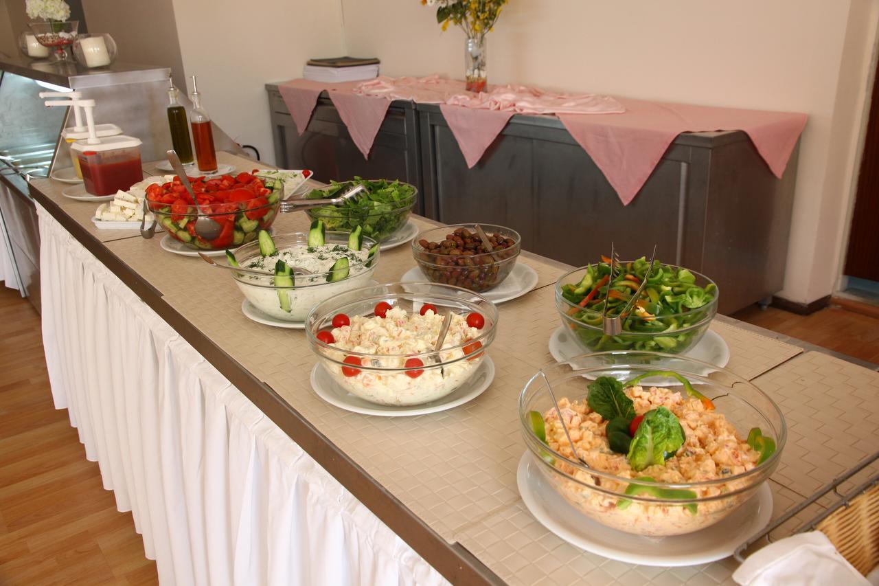 Triton Garden Hotel Mália Kültér fotó