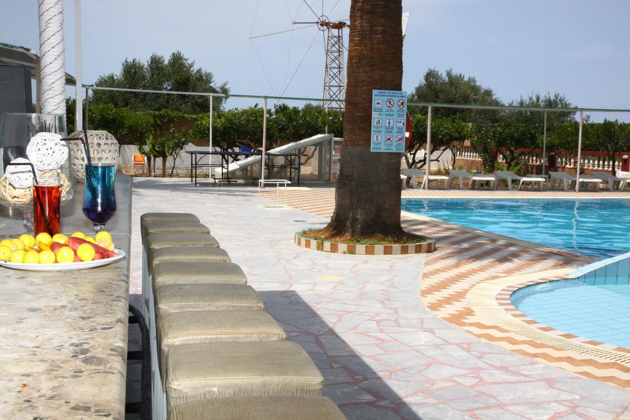 Triton Garden Hotel Mália Kültér fotó